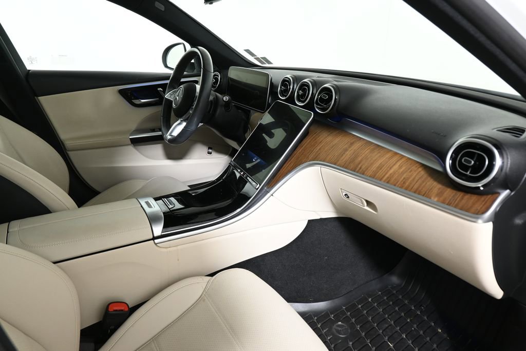 Used 2023 Mercedes-Benz C 300 4MATIC Sedan image 25