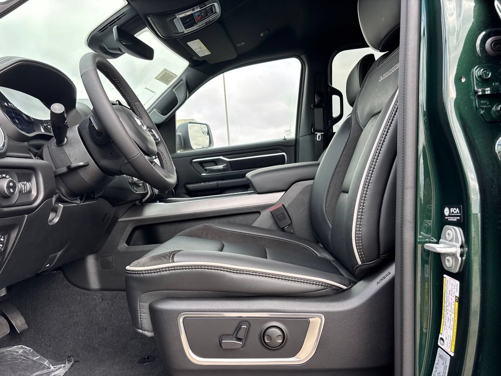 New 2026 RAM 1500 Laramie w/ Night Edition AWD/4WD image 13