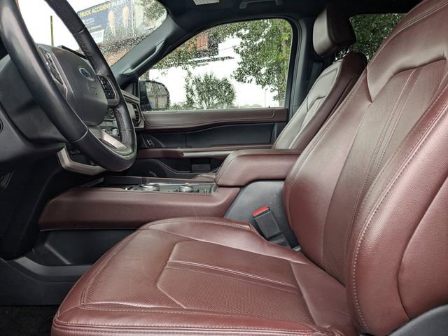 Used 2023 Ford Expedition Max Limited image 27