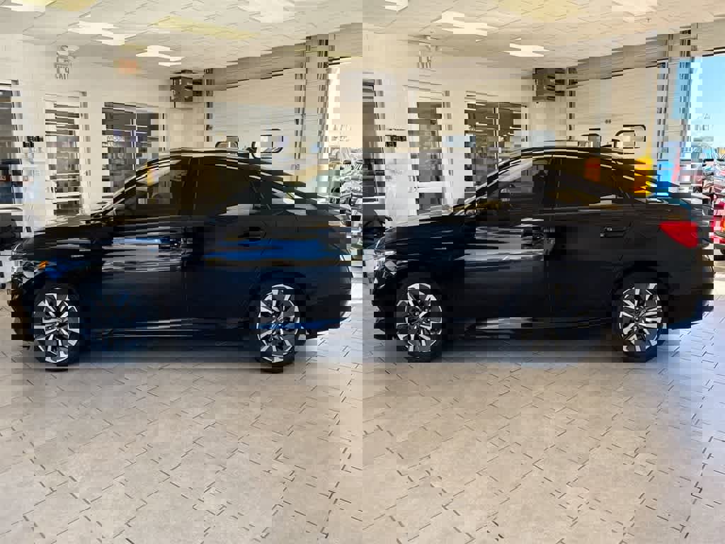 Used 2022 Honda Accord Hybrid image 5