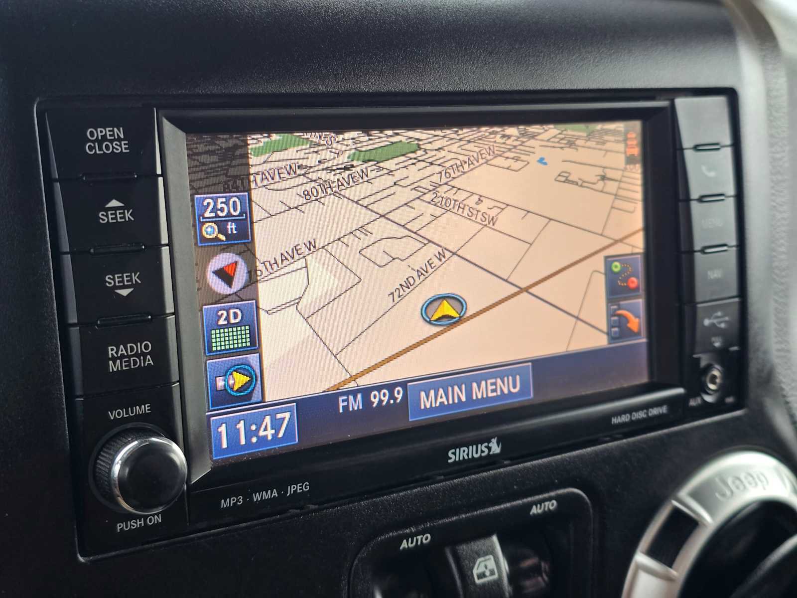 Used 2015 Jeep Wrangler Sahara w/ Connectivity Group image 23