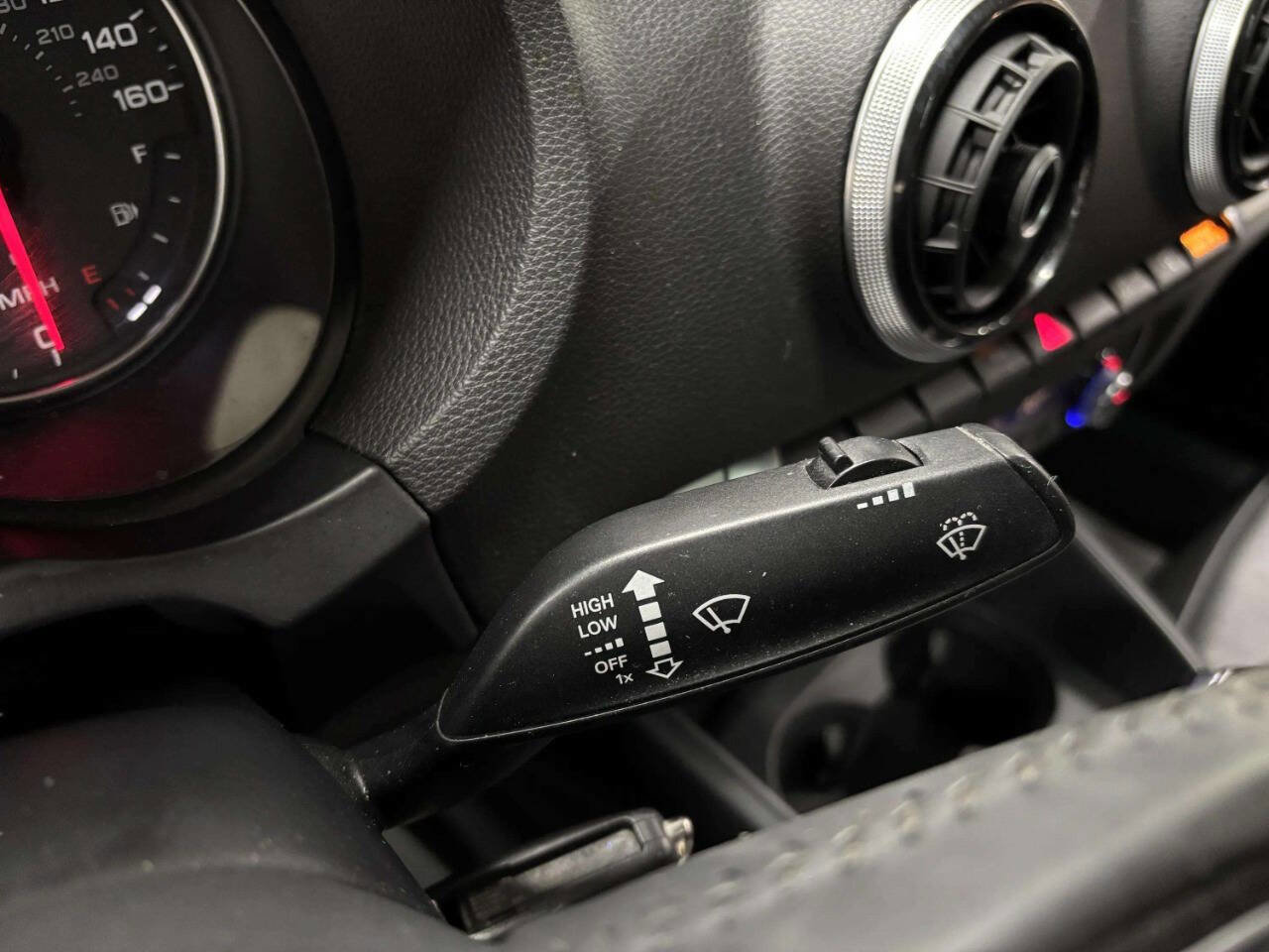 Used 2016 Audi A3 2.0T Premium image 33