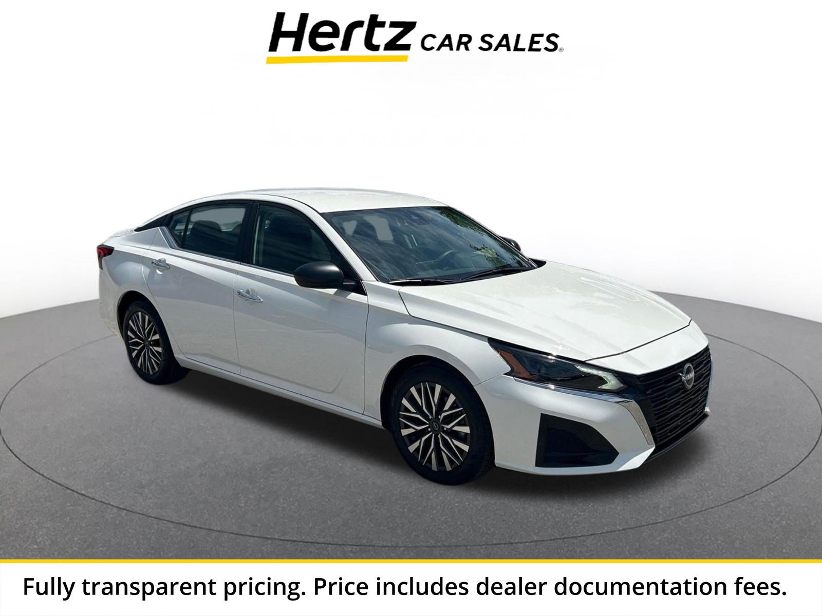 Used 2025 Nissan Altima 2.5 SV FWD image 1