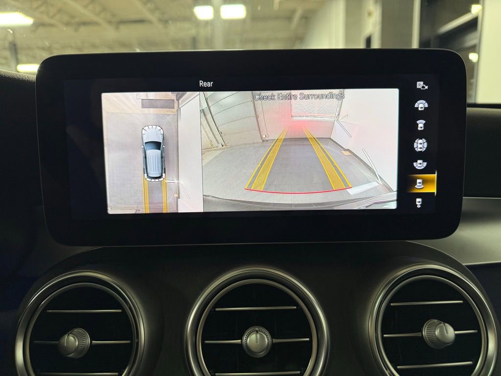 Used 2022 Mercedes-Benz GLC 300 4MATIC image 15