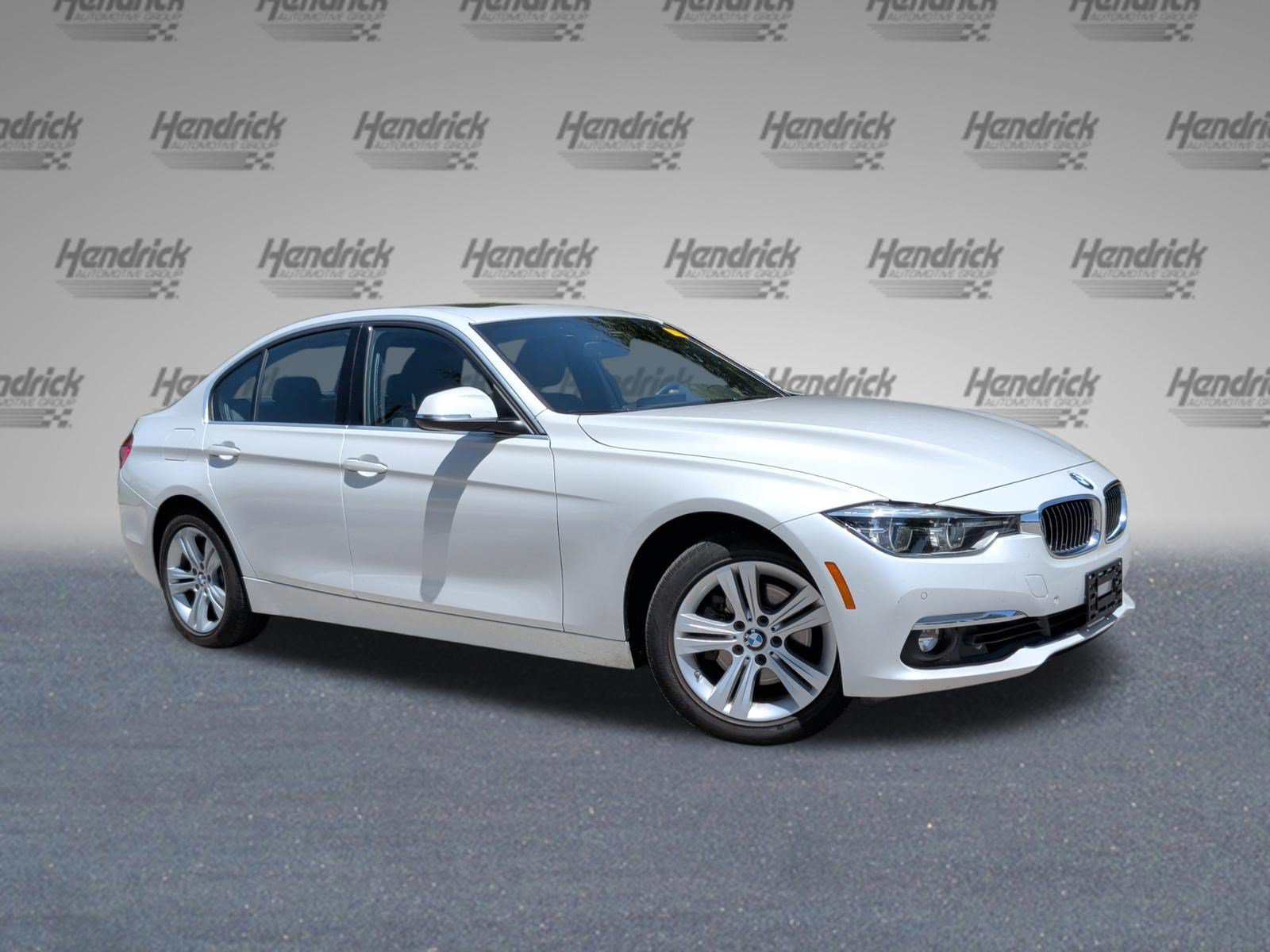 Used 2018 BMW 330i xDrive Sedan w/ Premium Package AWD/4WD image 2