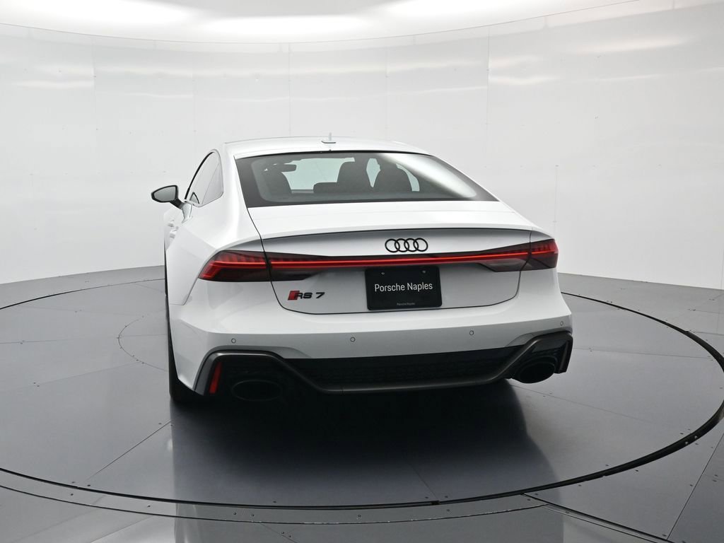 Used 2025 Audi RS 7 Performance w/ Matte Carbon Package AWD/4WD image 29