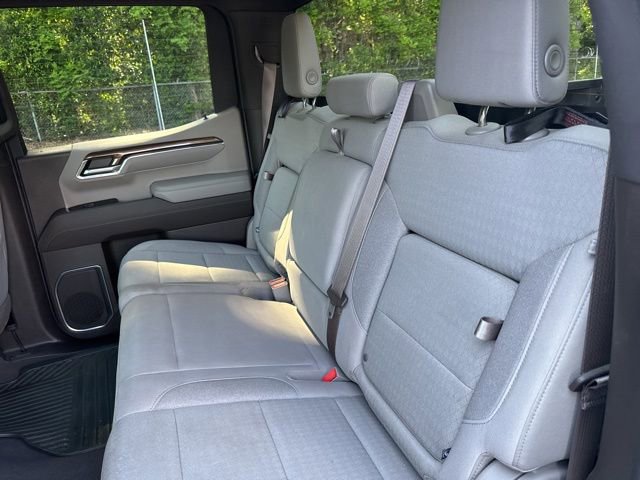 Used 2023 Chevrolet Silverado 1500 LT AWD/4WD image 25