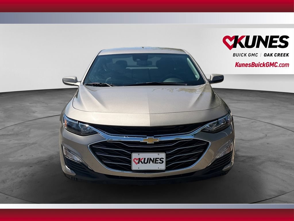 Used 2024 Chevrolet Malibu LT FWD image 3