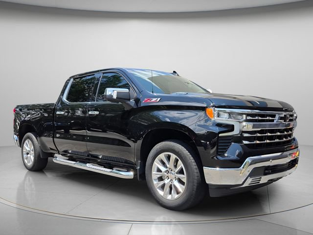 Used 2022 Chevrolet Silverado 1500 LTZ w/ LTZ Premium Package AWD/4WD image 4