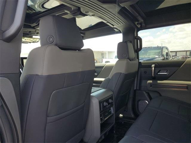 New 2025 GMC Hummer EV 3X image 8