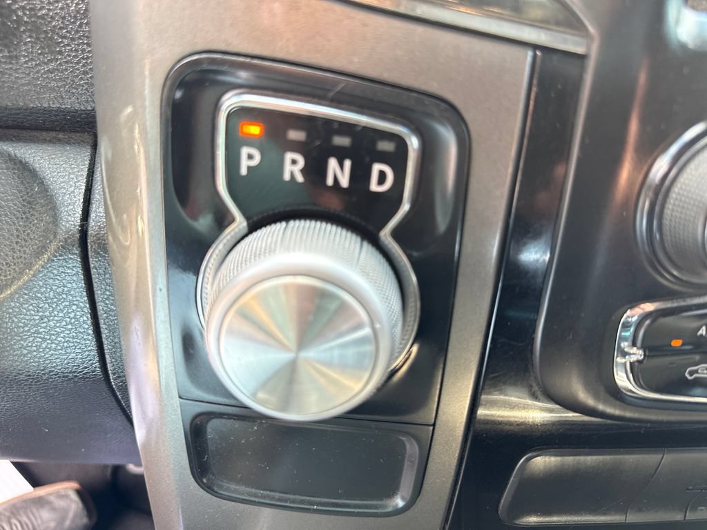 Used 2015 RAM 1500 Sport RWD image 24