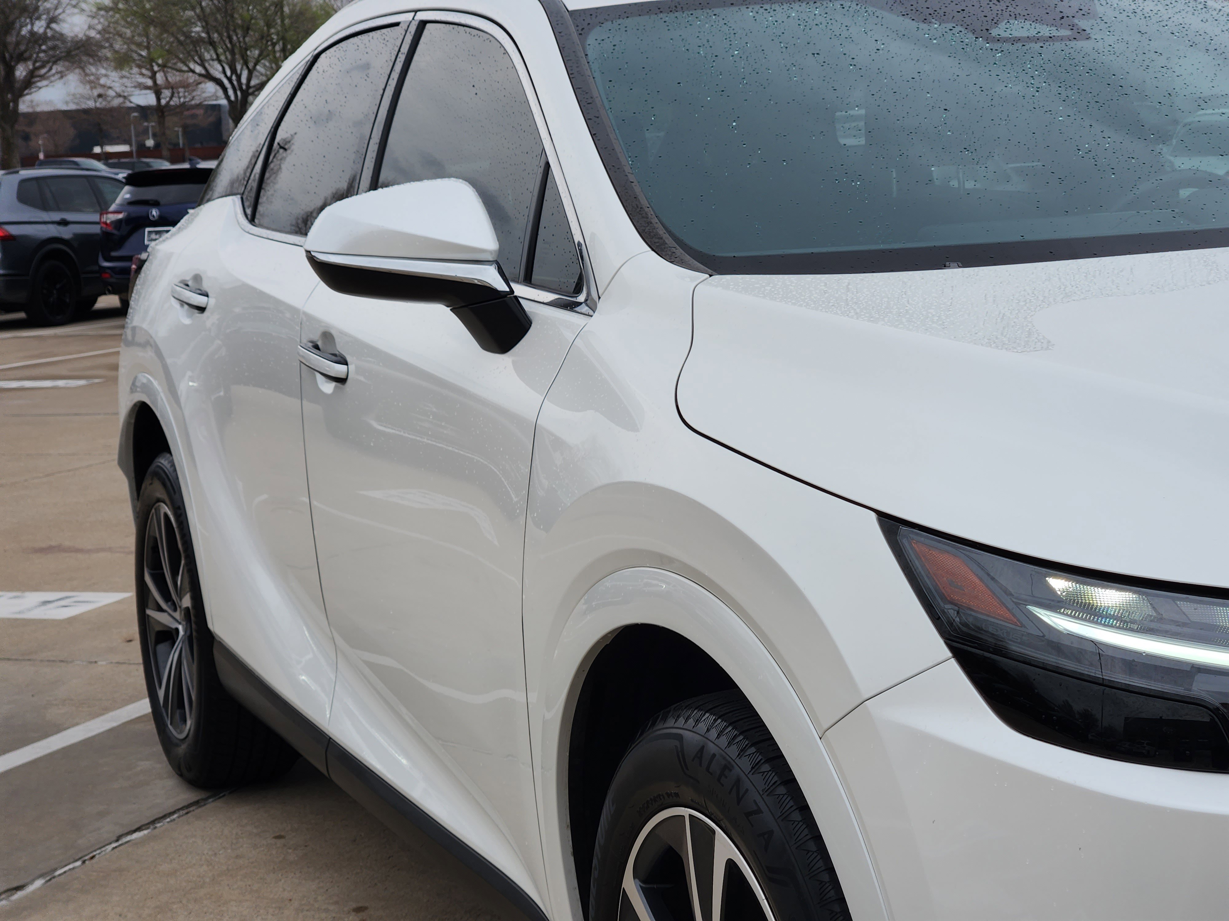 Used 2024 Lexus RX 350 Premium w/ Accessory Package (Z1) image 8