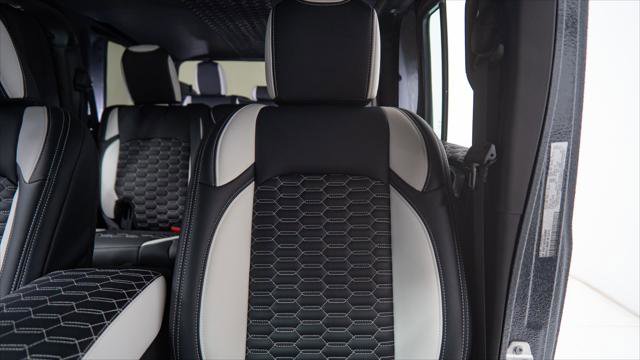 Used 2025 Jeep Gladiator Sport image 47