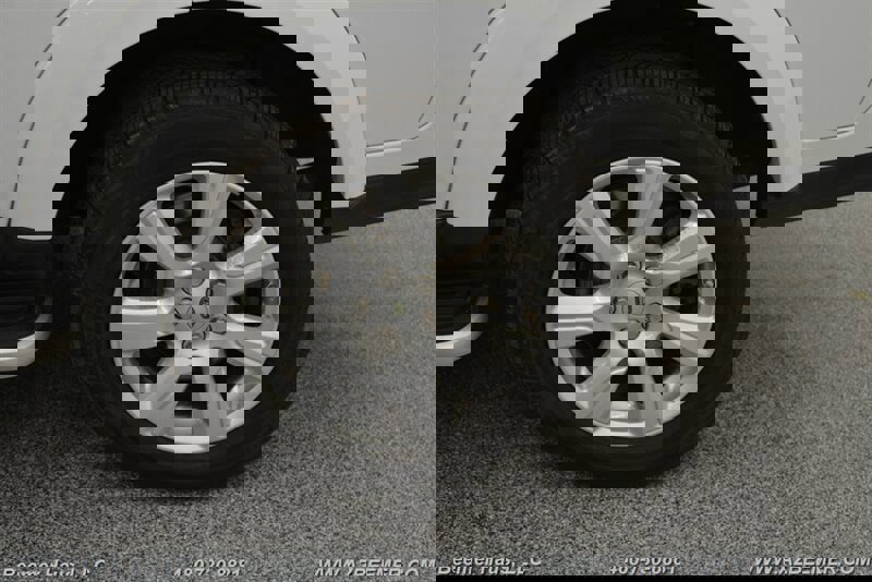 Used 2015 Land Rover LR4 HSE image 47