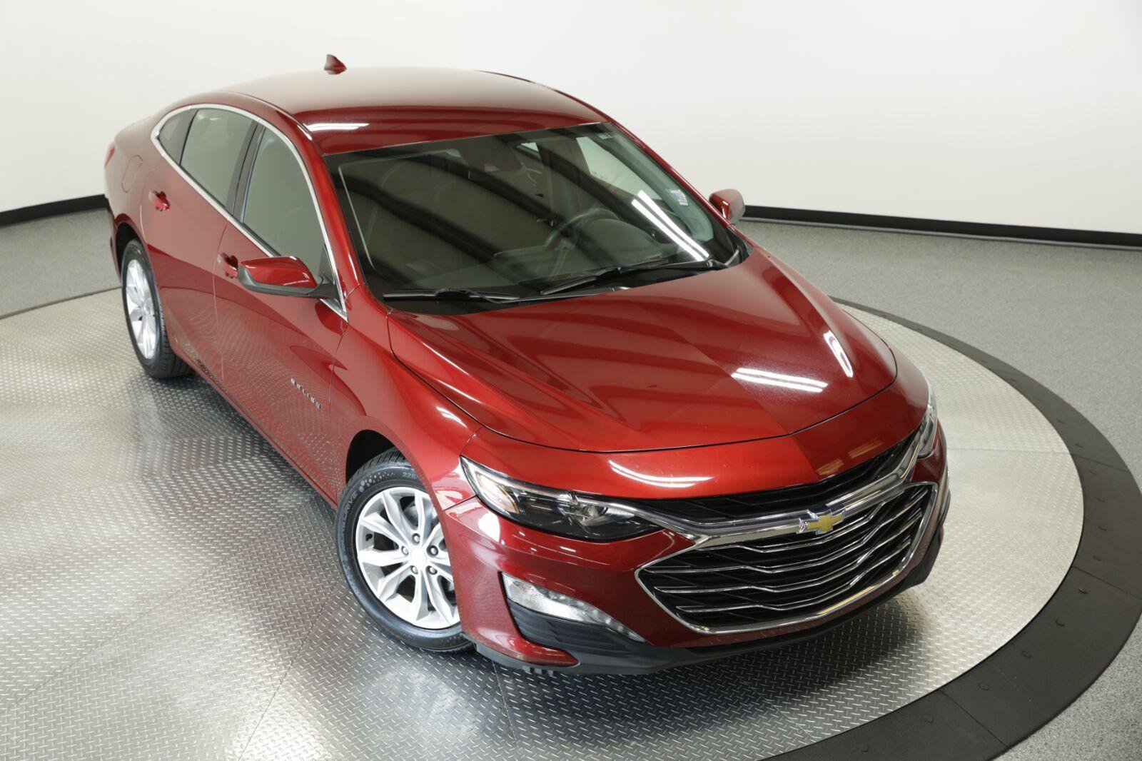 Used 2025 Chevrolet Malibu LT FWD image 48