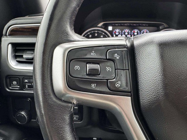 Used 2021 Chevrolet Suburban Premier w/ Premium Package image 26