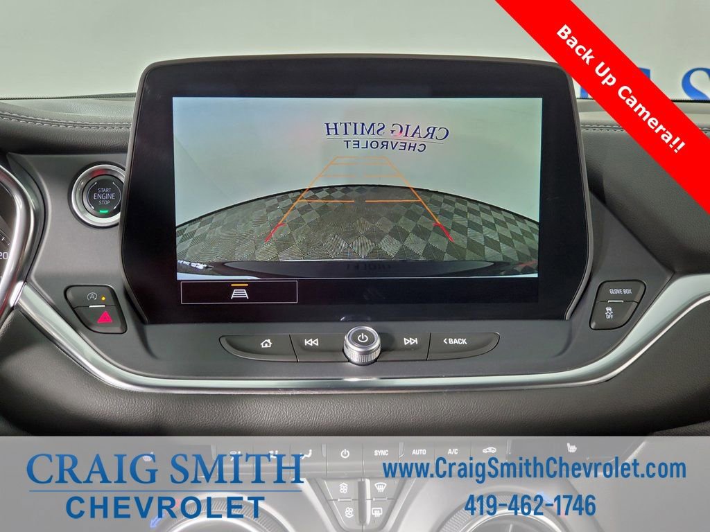 Used 2025 Chevrolet Blazer LT image 4