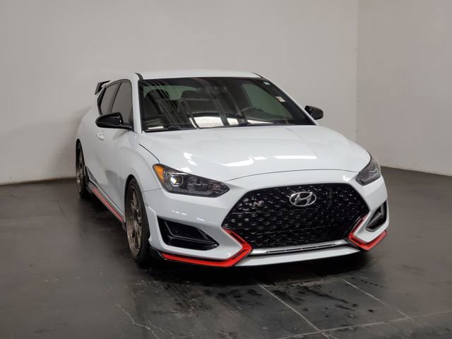 Used 2020 Hyundai Veloster N image 2