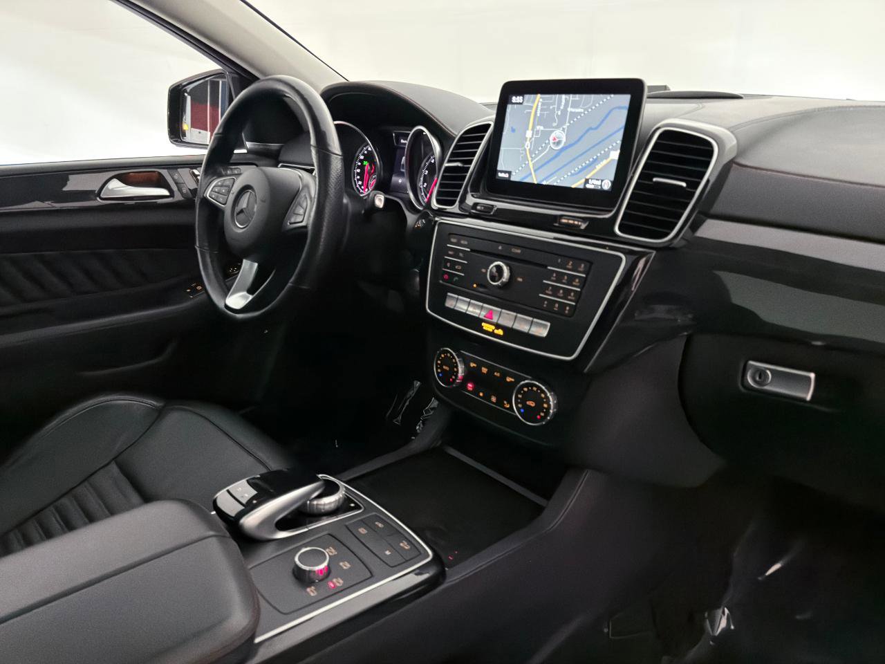 Used 2016 Mercedes-Benz GLE 450 4MATIC Coupe image 27