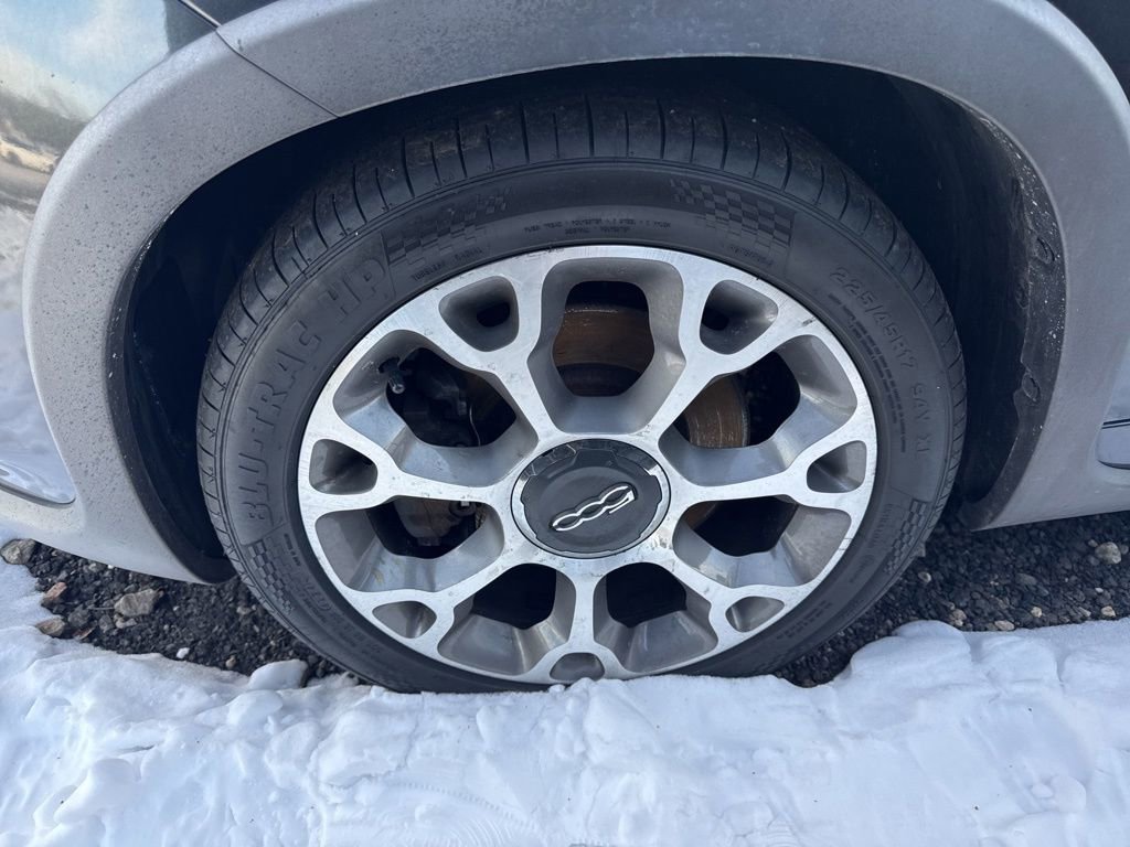 Used 2014 FIAT 500L Trekking w/ Popular Equipment Group image 12