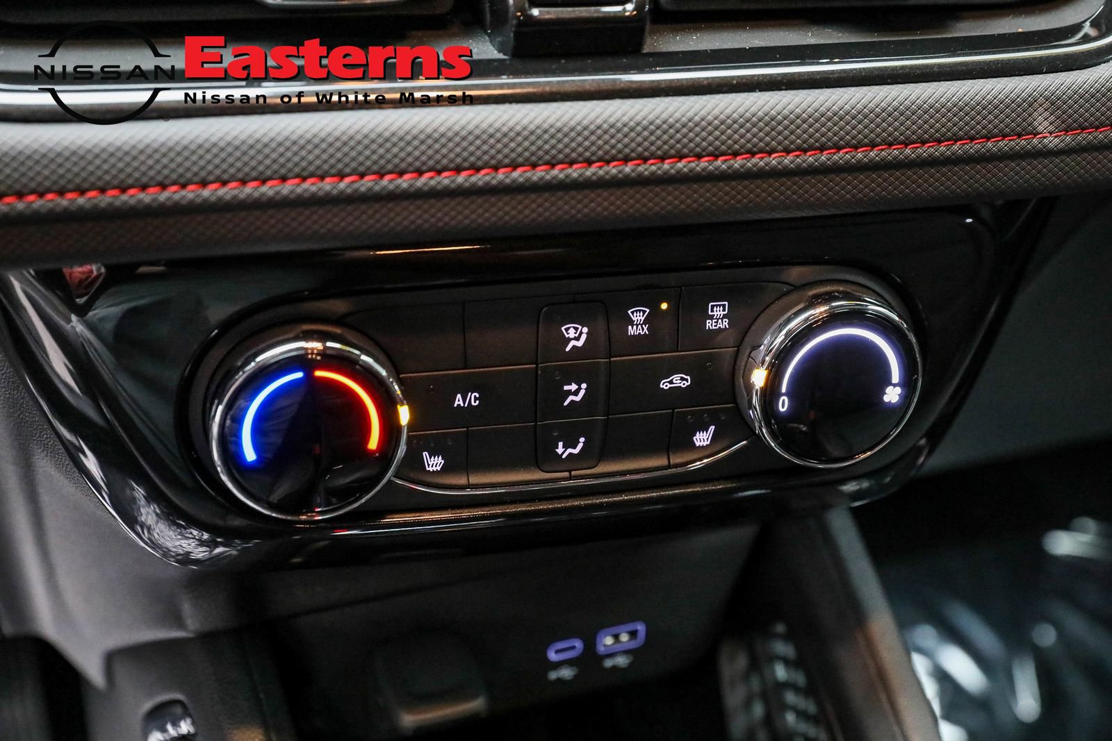 Used 2024 Chevrolet TrailBlazer RS w/ Driver Confidence Package AWD/4WD image 20