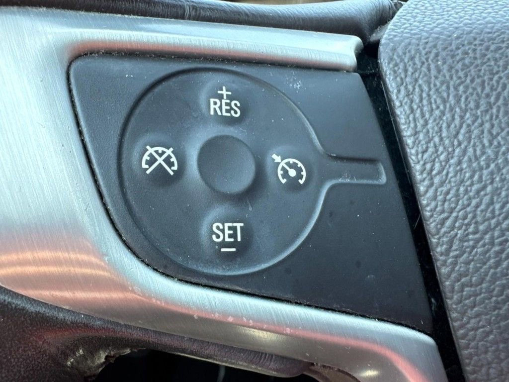 Used 2019 GMC Acadia SLT w/ LPO, Floor Liner Package FWD image 17