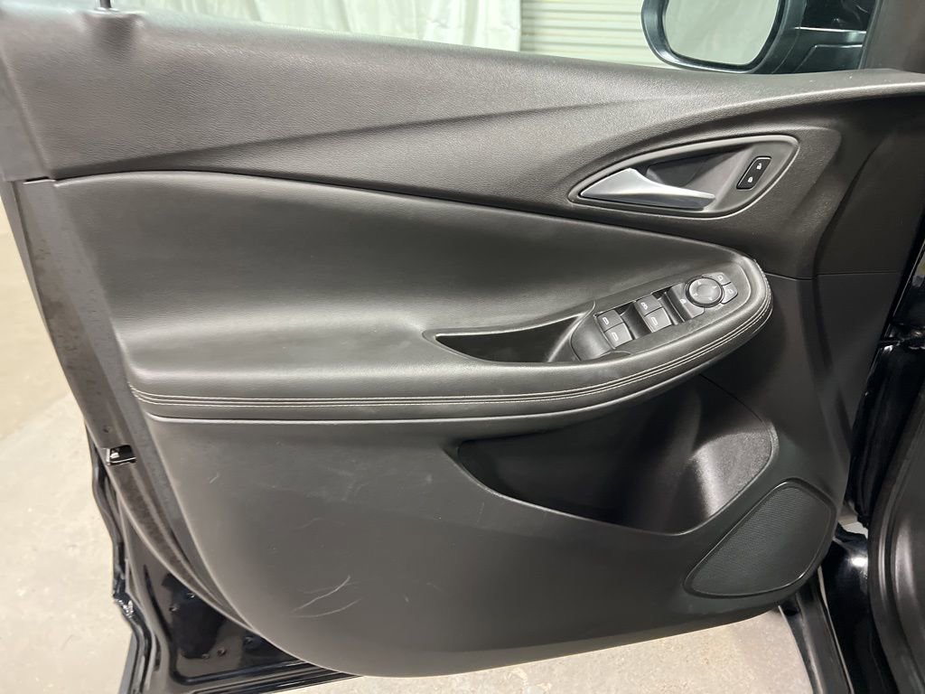Used 2025 Buick Encore GX Preferred image 20
