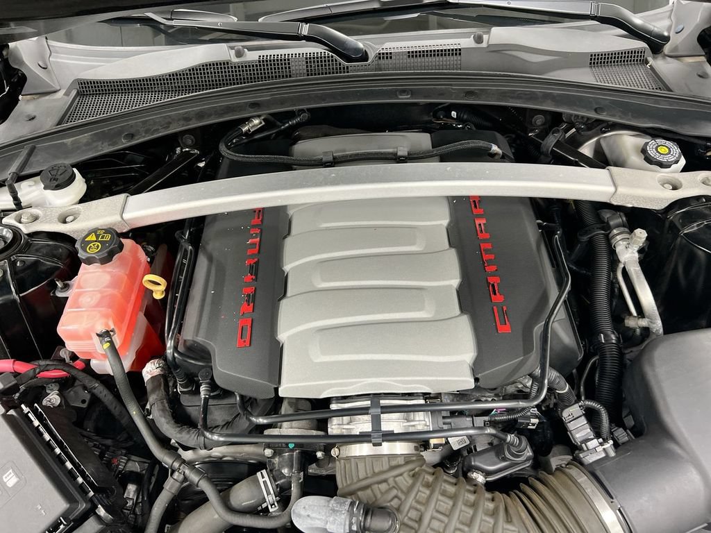Used 2018 Chevrolet Camaro SS RWD image 24