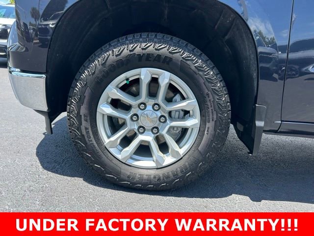 Used 2024 Chevrolet Silverado 1500 LT AWD/4WD image 9