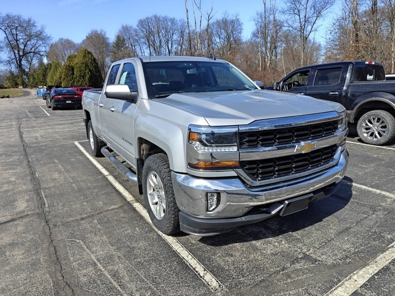 Used 2017 Chevrolet Silverado 1500 LT w/ All Star Edition image 3