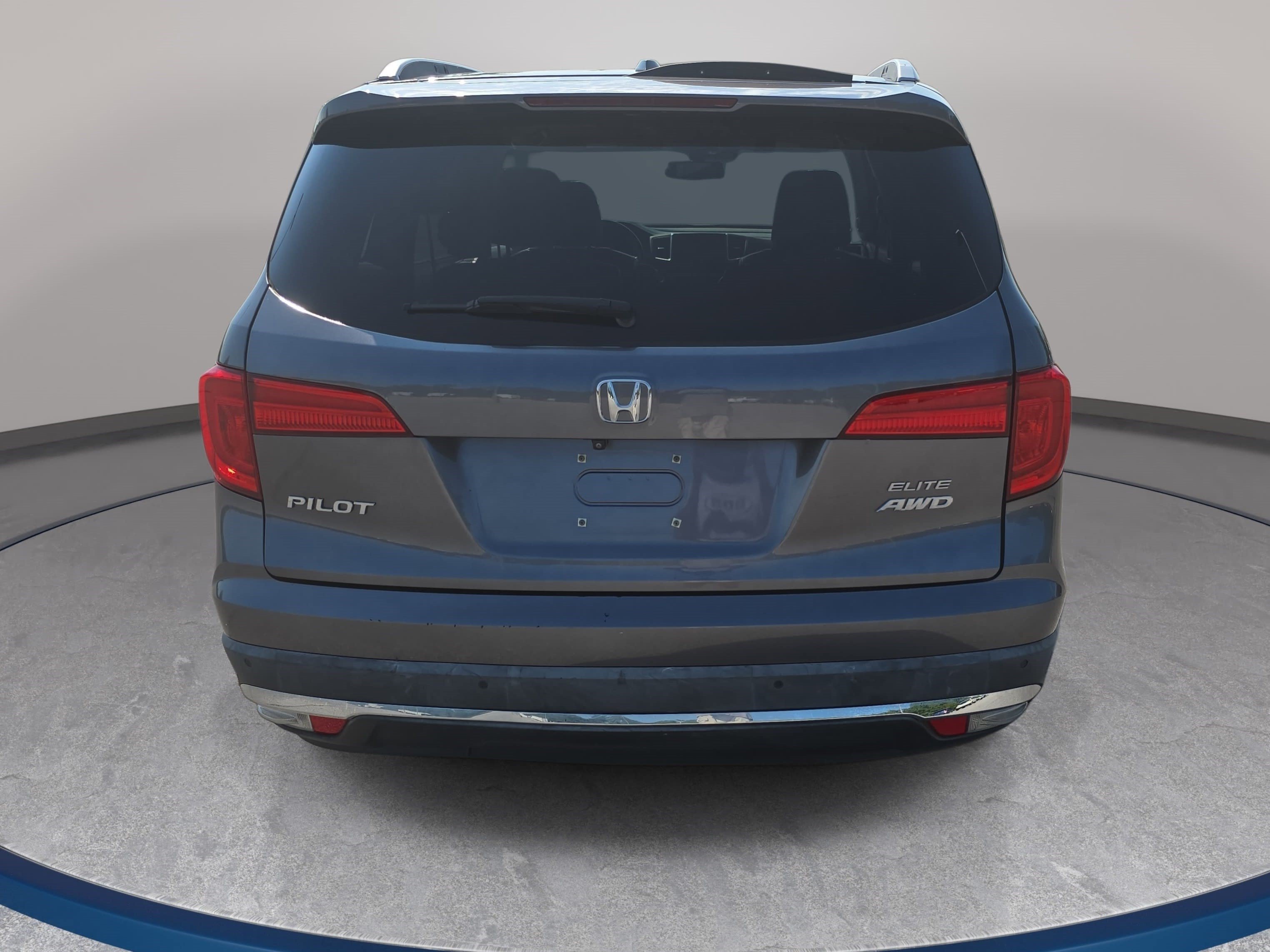 Used 2016 Honda Pilot Elite image 6