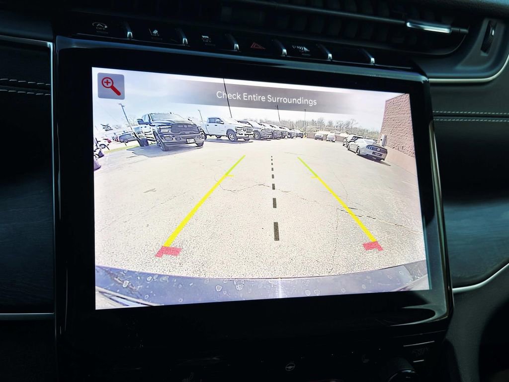 Used 2021 Jeep Grand Cherokee L Limited w/ Trailer Tow Group (B) image 27
