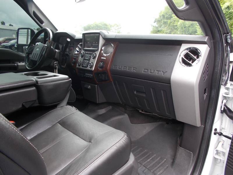 Used 2014 Ford F350 Lariat w/ Lariat Ultimate Package AWD/4WD image 24