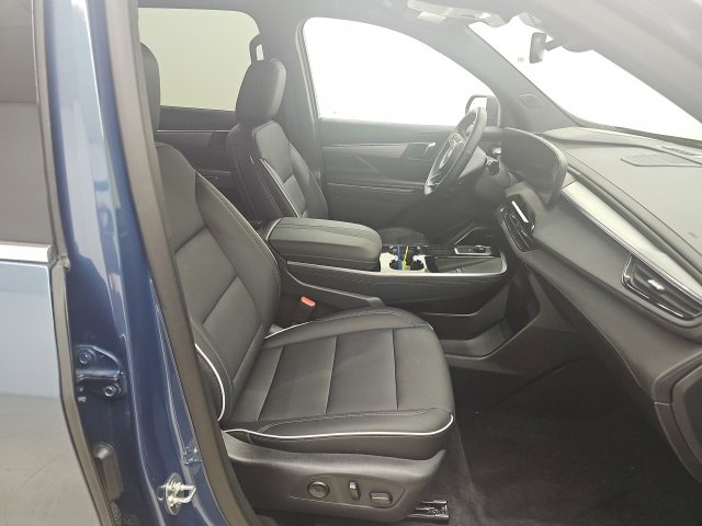 Used 2025 Buick Enclave Preferred image 21