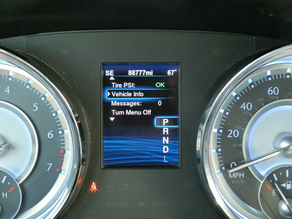 Used 2014 Chrysler 300 image 28