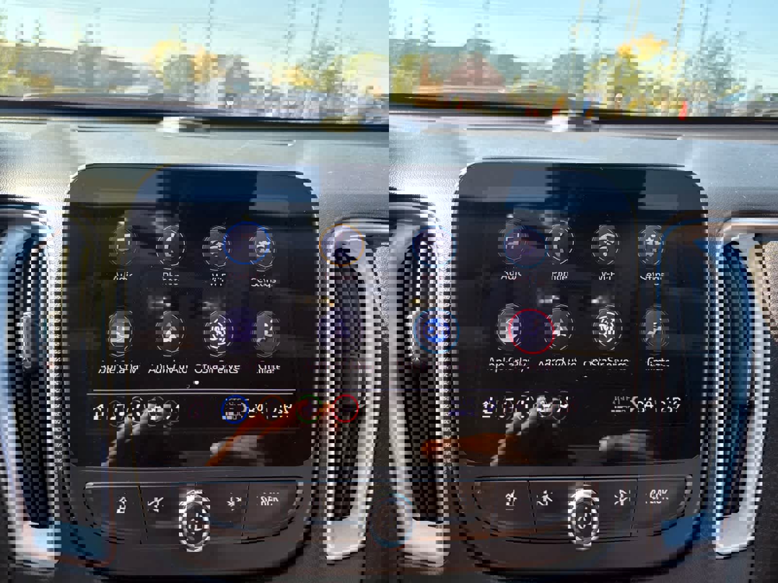 Used 2024 Chevrolet Malibu LT image 22