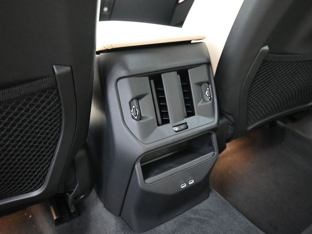 New 2026 BMW X3 xDrive30 image 13