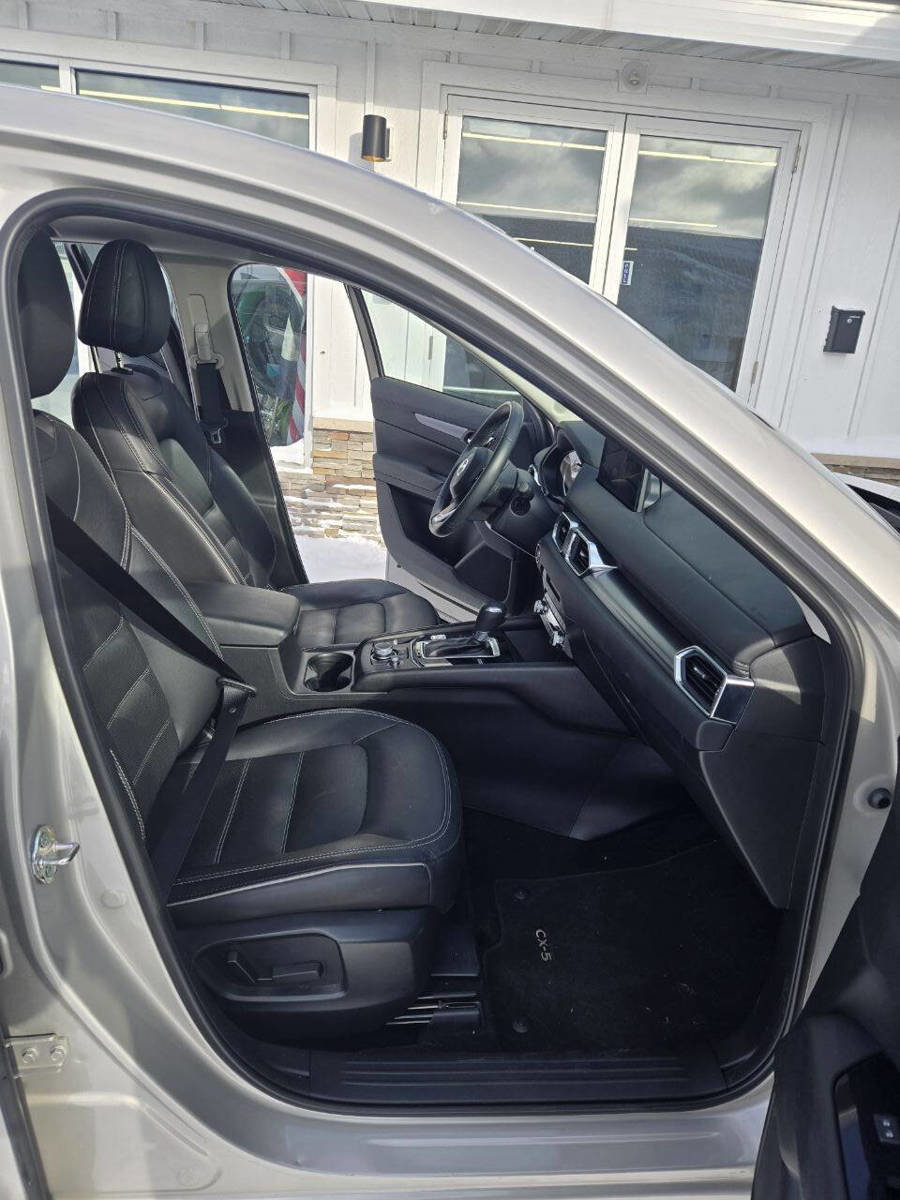Used 2025 MAZDA CX-5 AWD 2.5 S w/ Preferred Package image 24