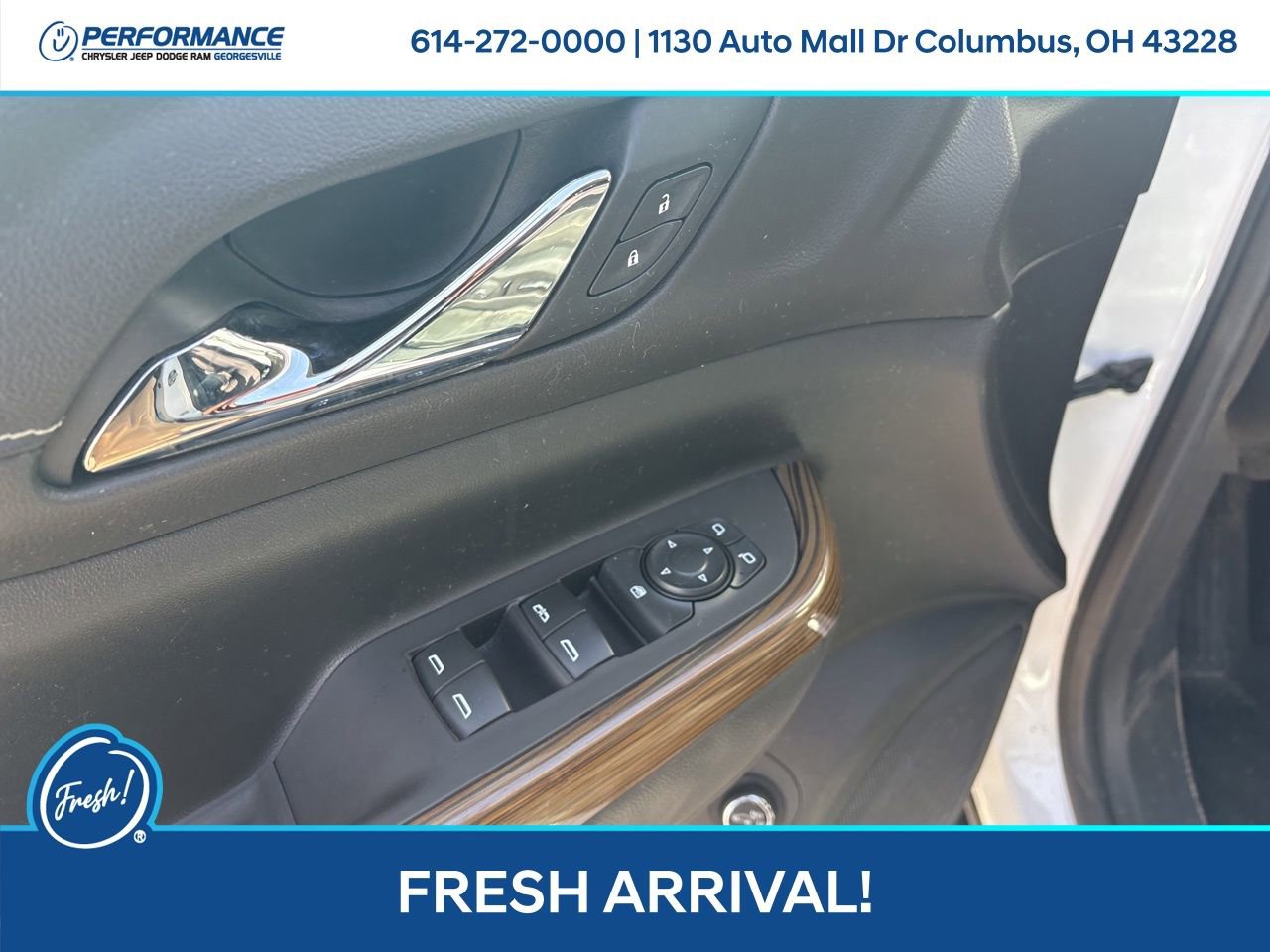 Used 2021 GMC Acadia SLE w/ Trailering Package image 17