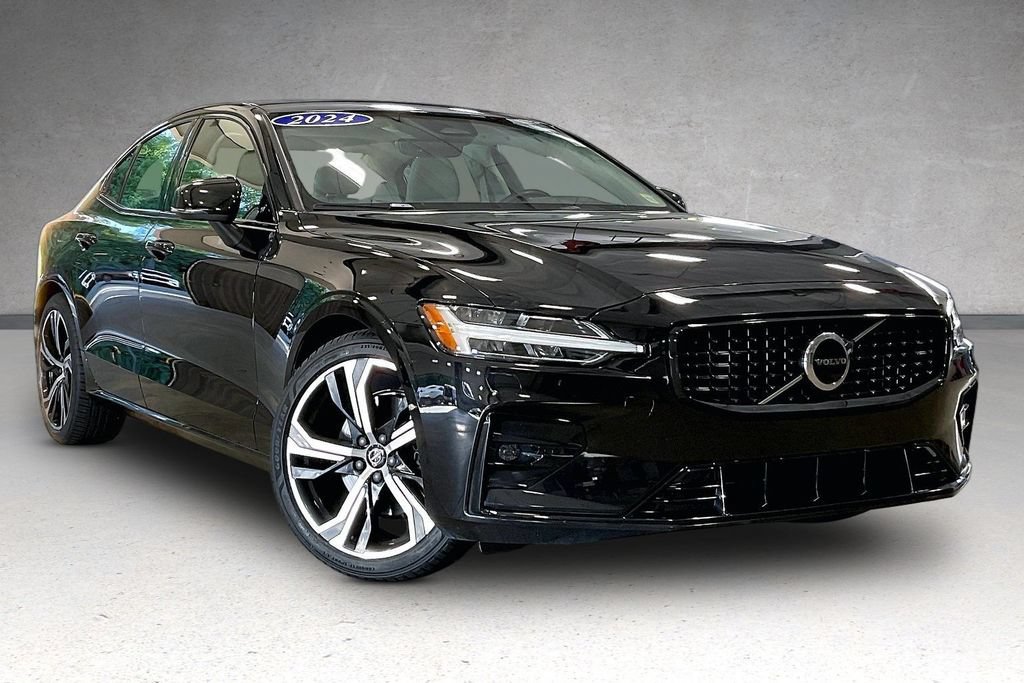 Used 2024 Volvo S60 B5 Core w/ Climate Package AWD/4WD image 3