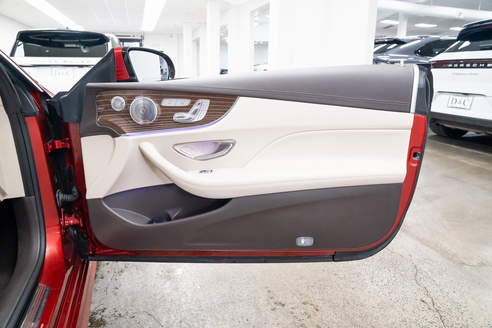 Used 2018 Mercedes-Benz E 400 E 400 image 21