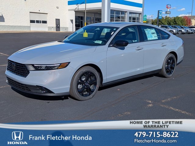 New 2025 Honda Accord SE