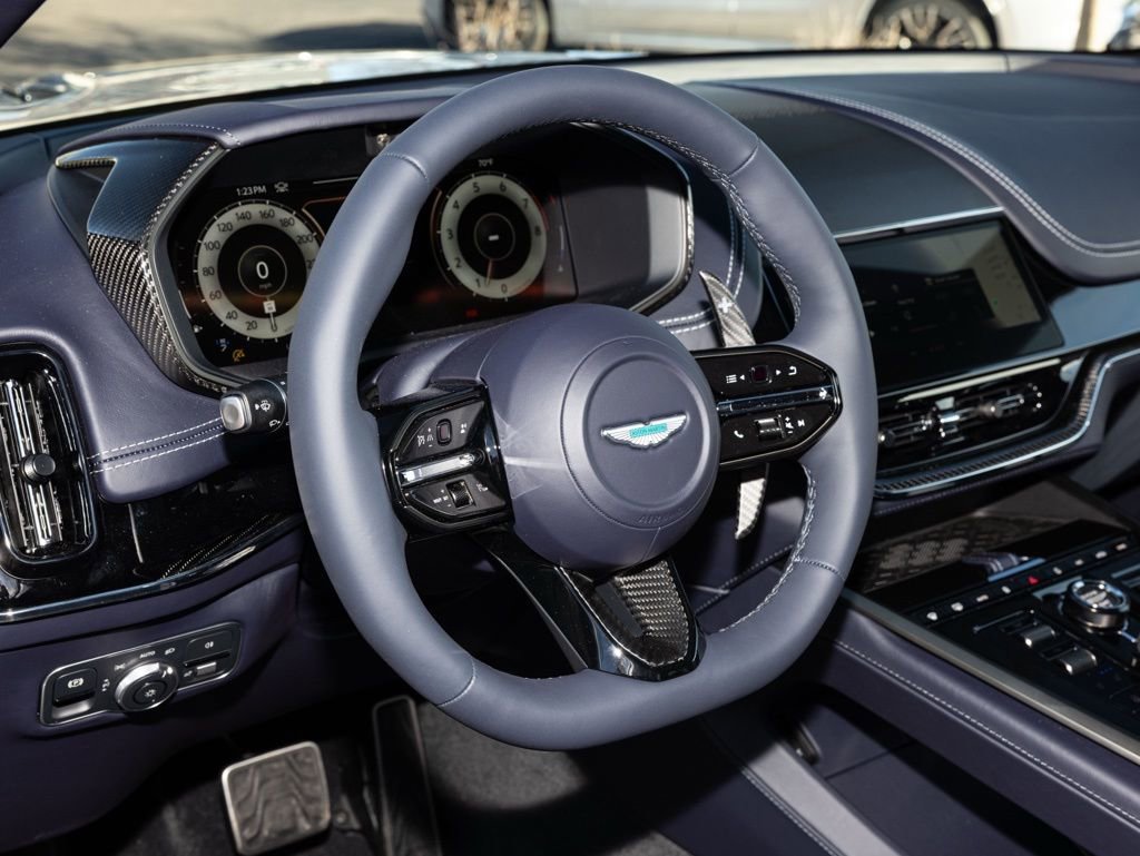 New 2026 Aston Martin DBX 707 image 21