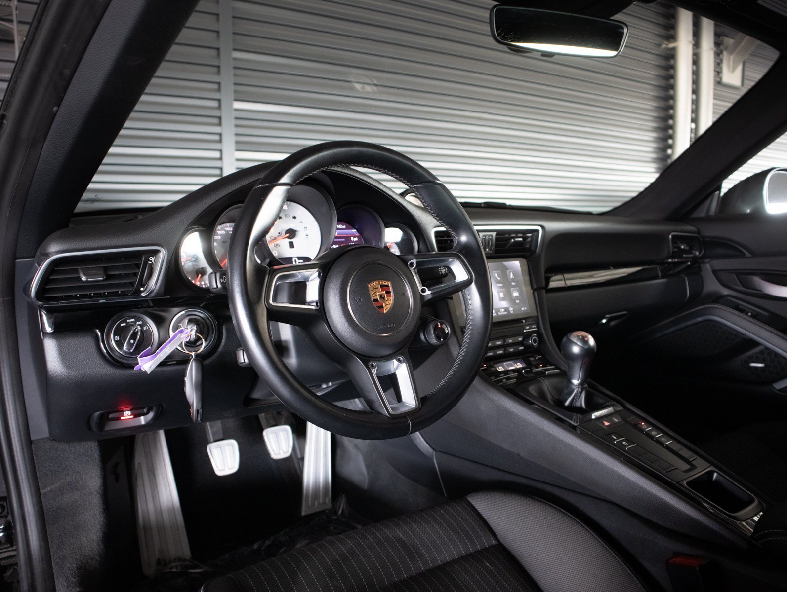 Certified 2018 Porsche 911 Carrera T RWD image 4