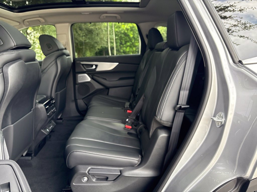 New 2026 Acura MDX w/ Technology Package FWD image 19