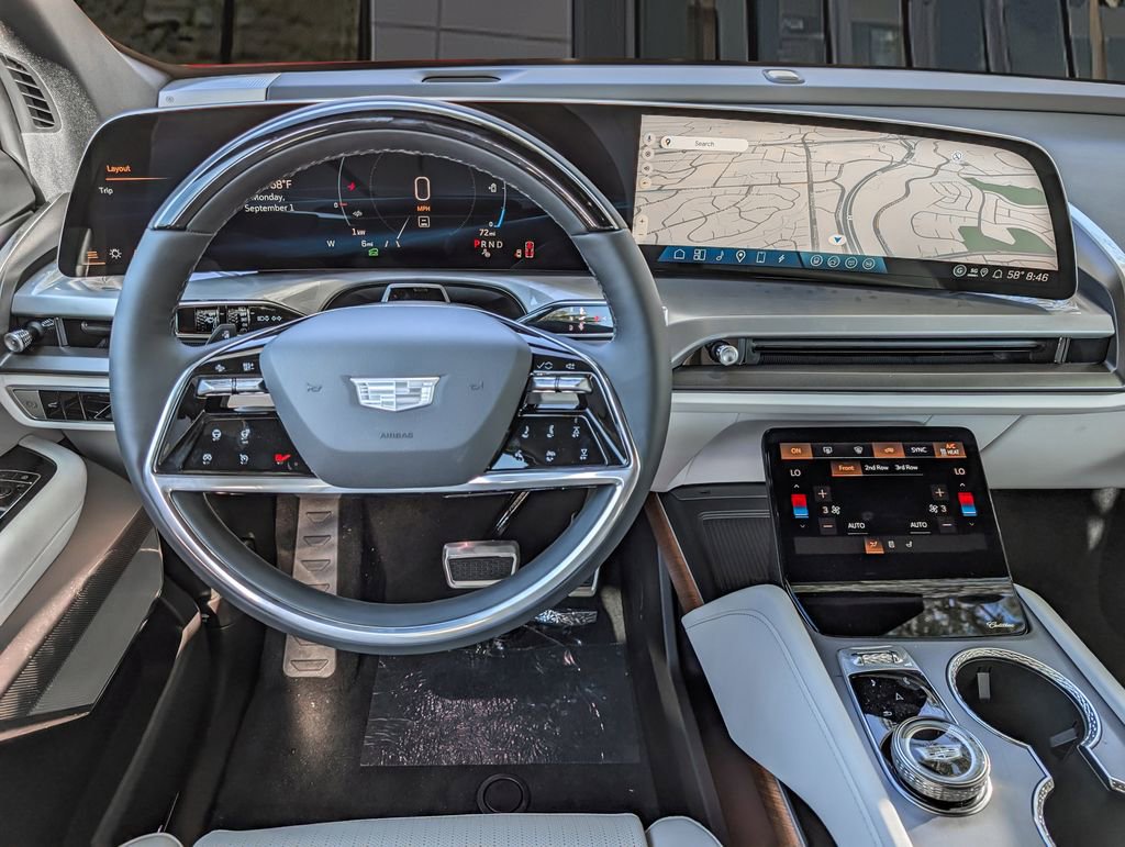 New 2026 Cadillac Vistiq Sport AWD/4WD image 17