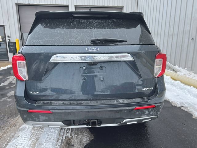 Used 2023 Ford Explorer XLT w/ Equipment Group 202A image 8