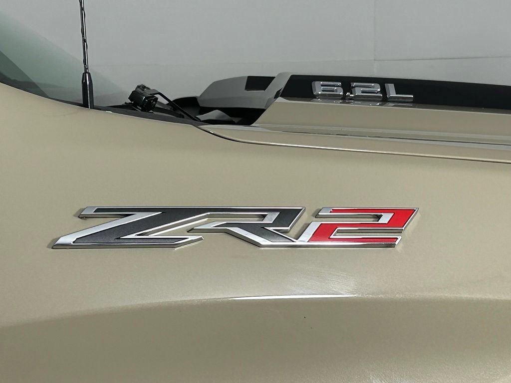 Used 2023 Chevrolet Silverado 1500 ZR2 AWD/4WD image 9