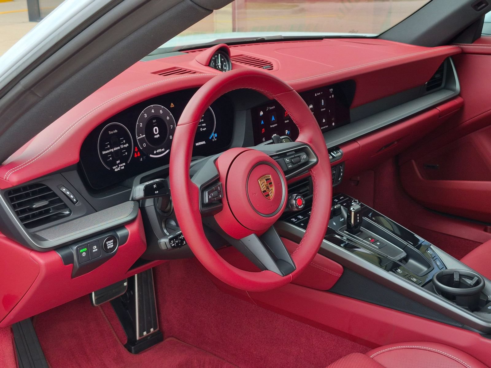 Certified 2025 Porsche 911 Carrera S RWD image 4