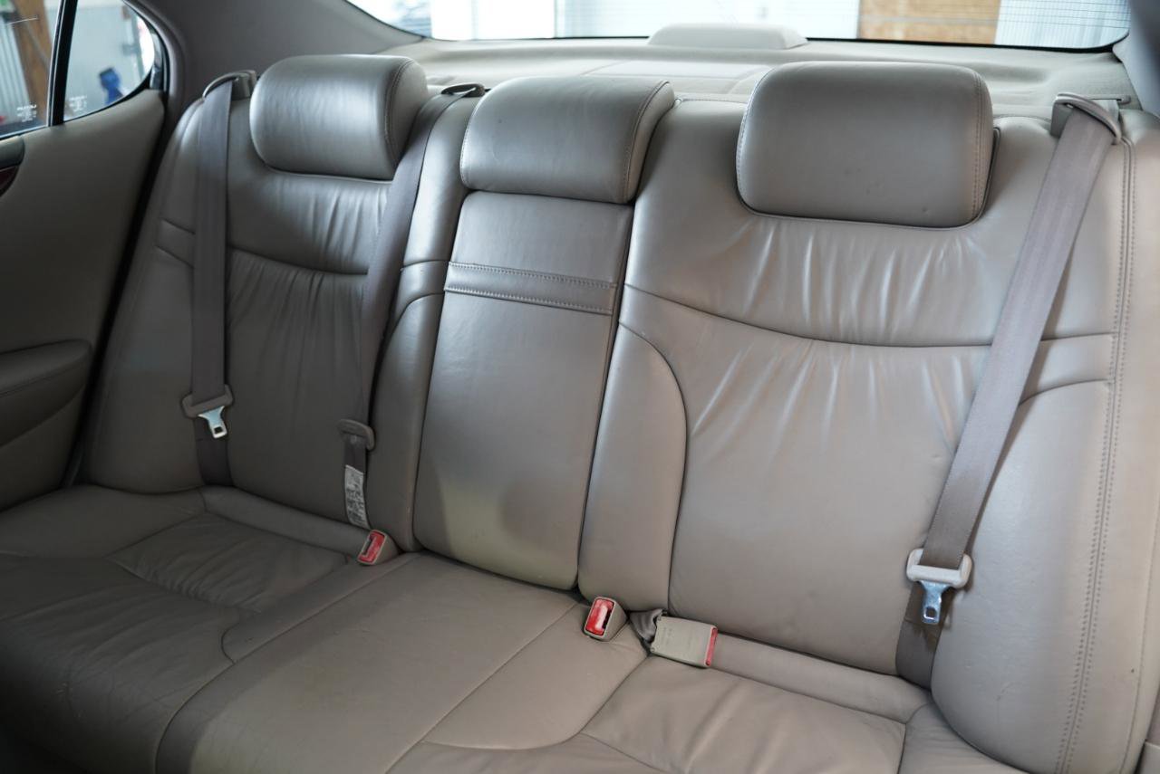Used 2003 Lexus ES 330 image 32